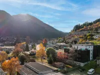 mi-pad Queenstown Hotel berhampiran Patung Moa