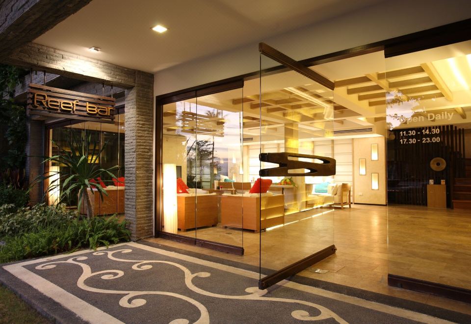 머큐어 고창 하이드어웨이의 야외 수영장 전경