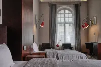 Hotel Monopol Hotel a