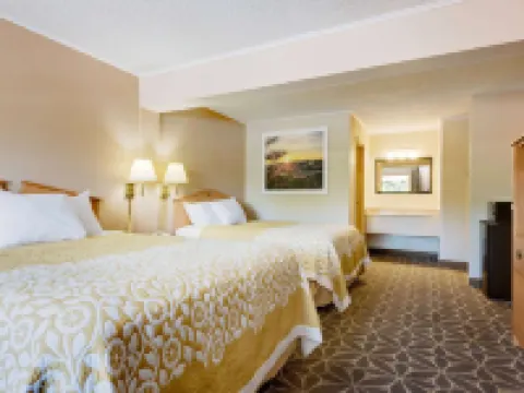 Days Inn by Wyndham Fairmont Hotels in White Hall