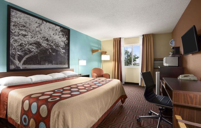 Super 8 by Wyndham Marion