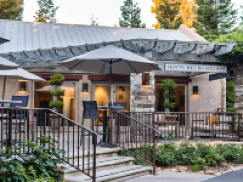 Wine & Roses Hotel Restaurant Spa Lodi Hotels in Lodi