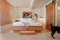 Best Friends Roadhouse and Mercantile