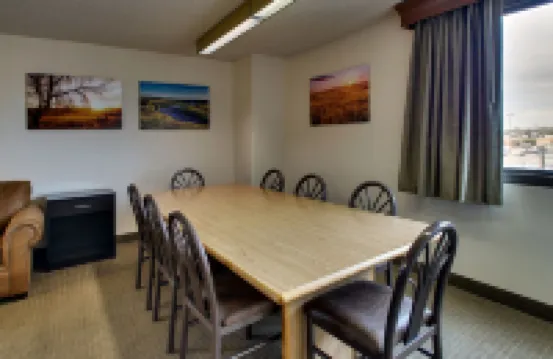 โรงแรมเอเวอร์สปริงอินน์