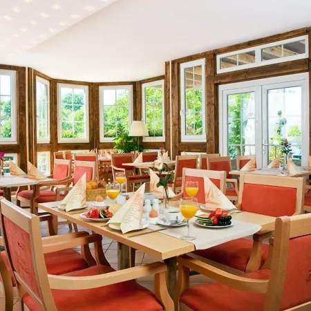 Strandhotel Buckow Gut-Hotels See