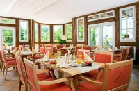 Strandhotel Buckow Gut-Hotels See - breakfast