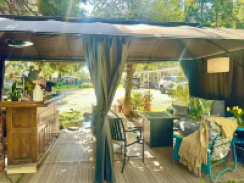 The Pines Inn and Cottages Hotels in Grass Valley