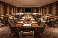 Four Seasons Hotel Hampshire - breakfast