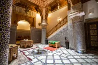 里亞德艾爾法西亞宮旅館