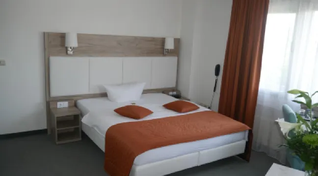 路德維希堡康福特飯店