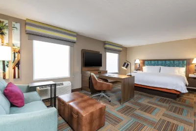 Hampton Inn & Suites Fort Myers-Colonial Blvd. Hotels near The Shops At Village Walk