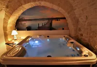 Albergo Diffuso Dimora Rossi B&B Hotels in Turi