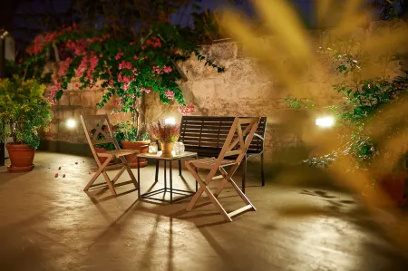 Lanterna Rooms Отели рядом с достопримечательностью «Old Split»