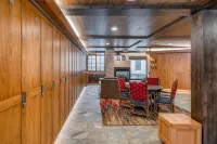 Creekside at Beaver Creek - Parkering