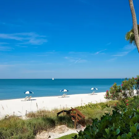 La Playa Beach & Golf Resort, a Noble House Resort