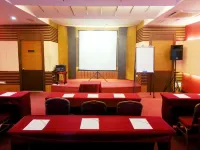 Celyn Hotel City Mall