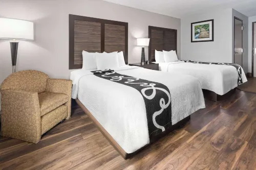La Quinta Inn by Wyndham Buffalo Airport Hotels in Bowmansville