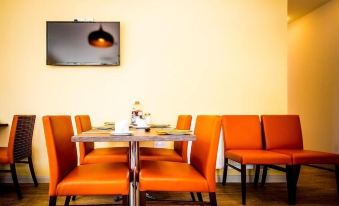 The Lodge at Perth Racecourse