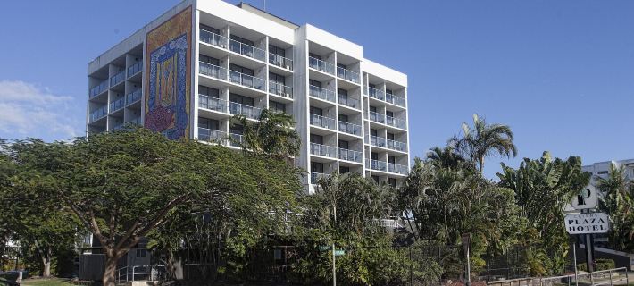 โรงแรมแคนส์ พลาซ่า โรงแรมในแคนส์