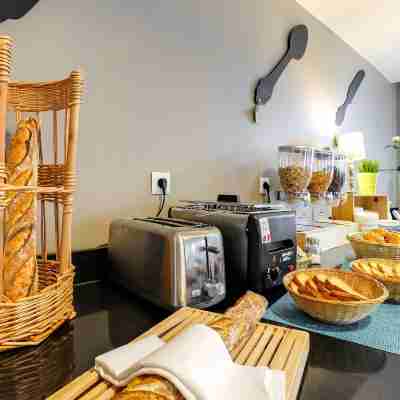 Brit Hotel Le Galion & Spa Dining/Meeting Rooms