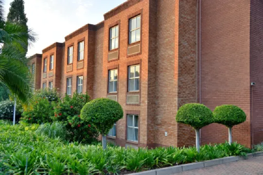 Road Lodge Sandton Hoteles cerca de Sandton Skye