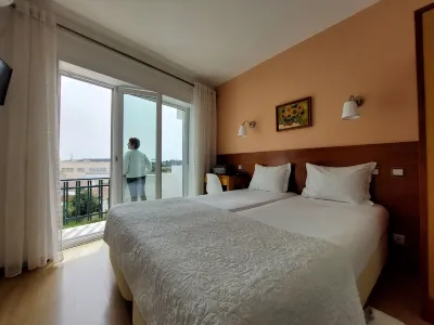 Hotel Santiago Các khách sạn ở Covões