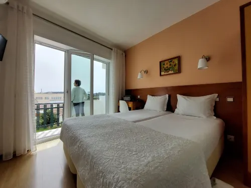 Hotel Santiago Hotels in Mira