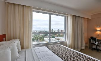 Ramada by Wyndham Campos Dos Goytacazes Hotel & Suites