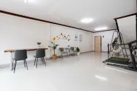 2B Cozy Hostel فنادق في ترانج