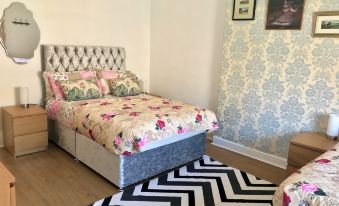 233 Leith Apartment