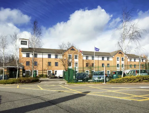 Ibis Cardiff Gate - International Business Park Hotels in Caerphilly