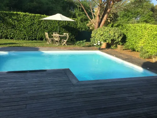 La Maison des Eaux Claires Hotels in Roullet-Saint-Estephe