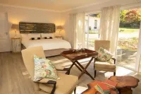 The Historic Hogsback Inn Отели в г. Хогсбэк