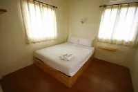 Baan Chomlay Resort