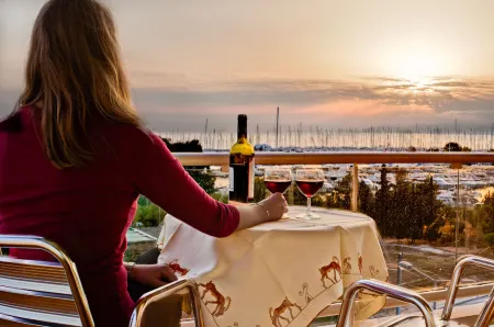 Marina Alimos Hotel Apartments