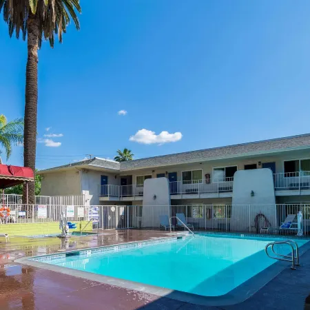Motel 6 Redlands, CA