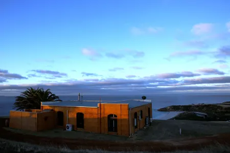 Sky House Kangaroo Island Отели в г. Остров Кенгуру