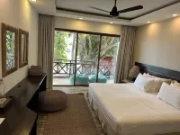 Canopus Retreat Thulusdhoo - bar