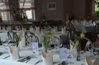 Castell Hotel & Restaurant - Pet friendly