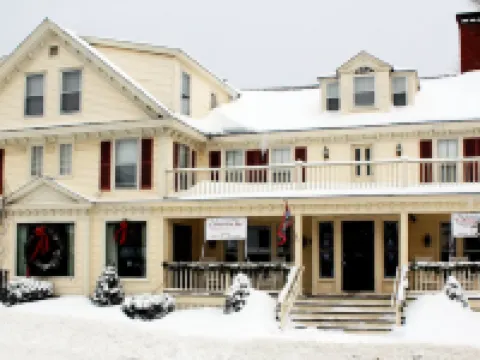 The Kennebunk Inn Hotels in Kennebunk