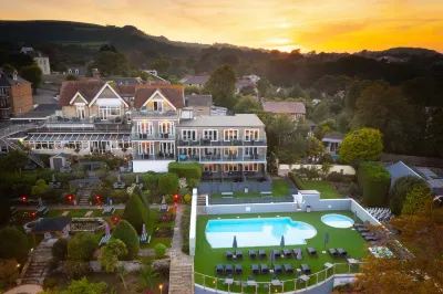 Luccombe Hall Hotel Отели в г. 