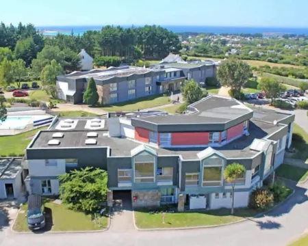 Brit Hotel Golfhotel Saint Samson Hotels in Pleumeur-Bodou