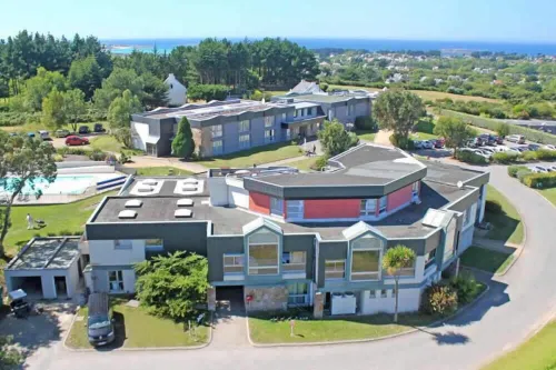 Brit Hotel Golfhotel Saint Samson Hotels in Tregastel