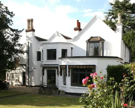 West End Lodge Hotels in Esher