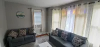 Renovated 2 bed near downtown