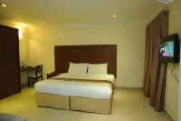 Castle International Premium Hotel Hotels in Baichanalli