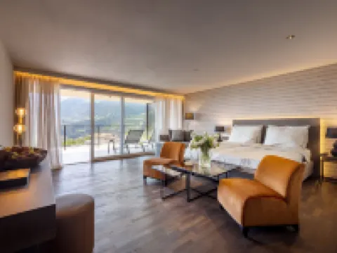 Hotel Finkenhof - Feel at Home Hotels in Scena