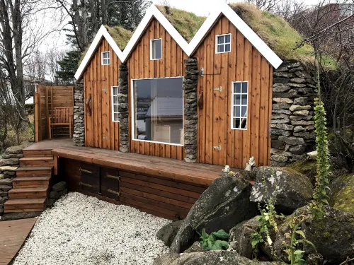 Iceland Sjf Villa , Hot Tub & Outdoor Sauna Amazing Mountains View - 15 Min to Downtown - Villas
