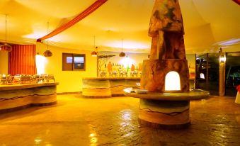 PrideInn Mara Camp & Cottages