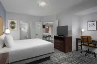 Homewood Suites by Hilton Reading - 3-Star